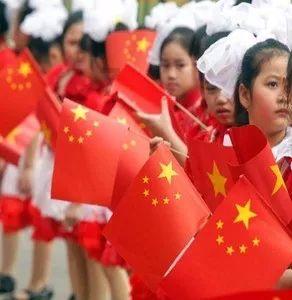 救援受困的鬃狼